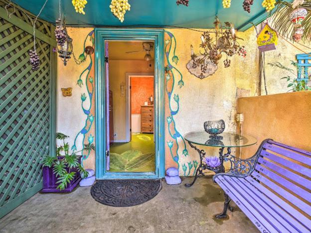 Apartment Beautiful Flower Garden